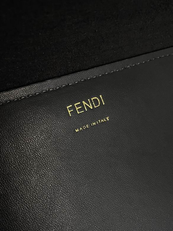 FDNI-Bags - Strap Story - 096