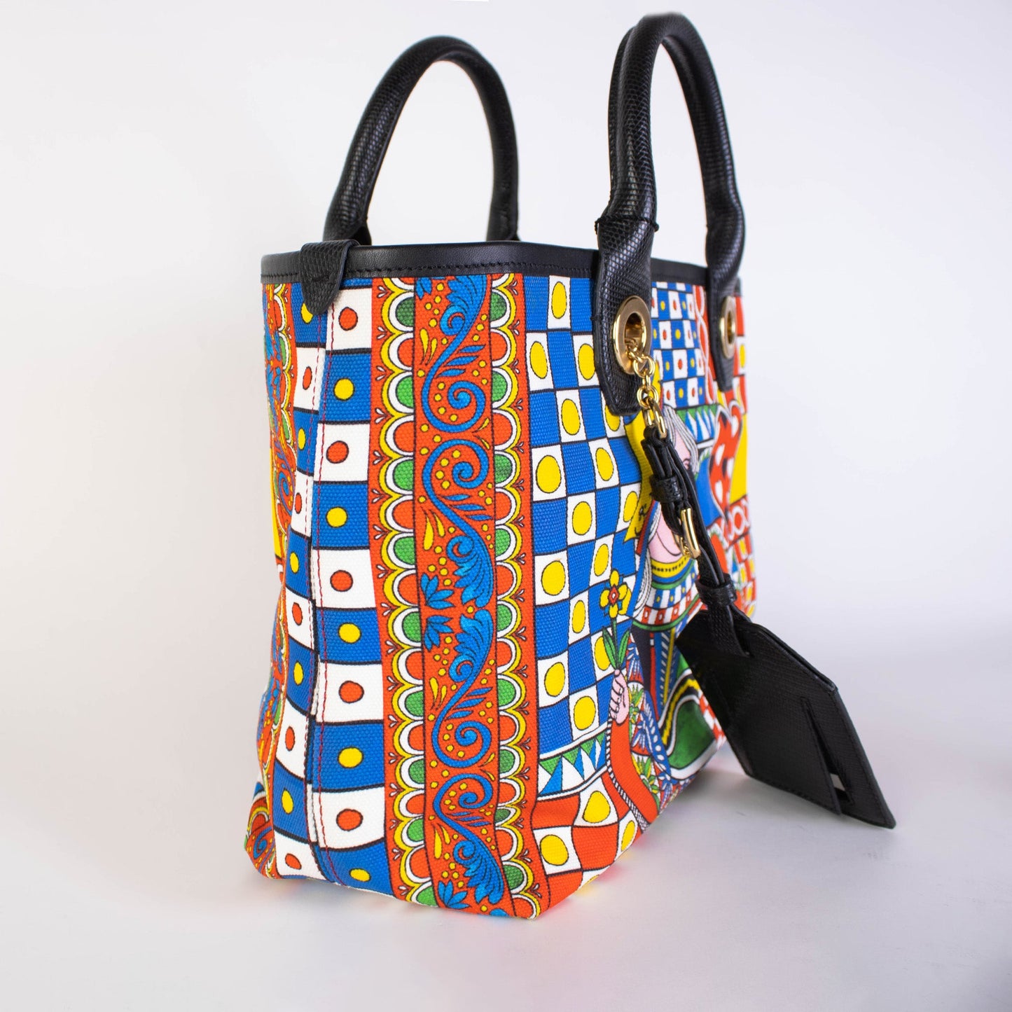 StrapStory - Bucket Bag 203