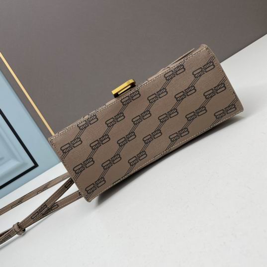 BLGA-Bags - Strap Story - 551