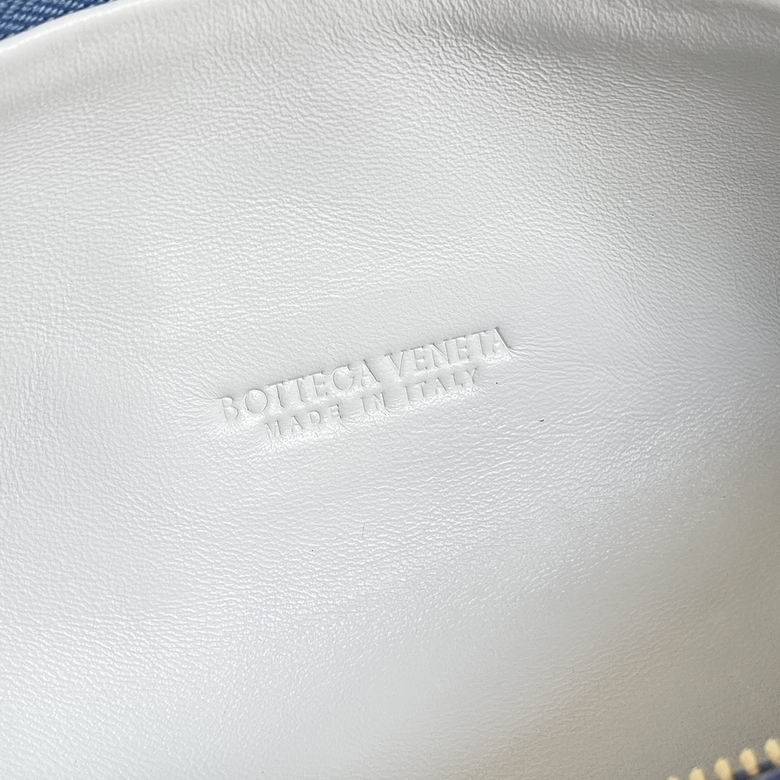BTVA-Bags - Strap Story - 080