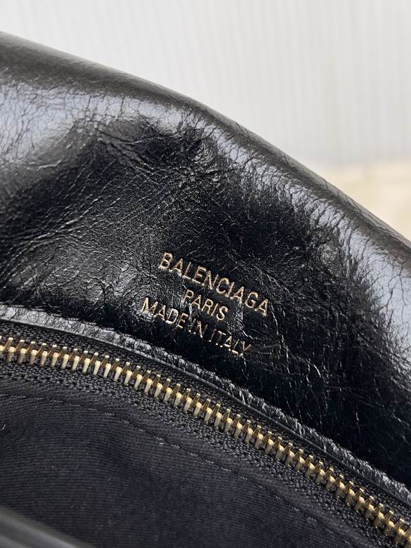 BLGA-Bags - Strap Story - 300