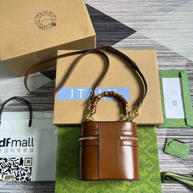 GGCC-Bags - Strap Story - 674