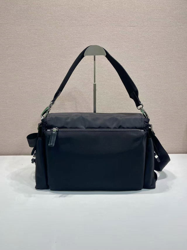 PRD-Bags - Strap Story - 1955