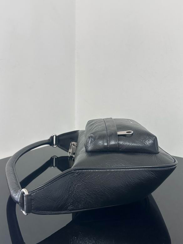 BLGA-Bags - Strap Story - 095