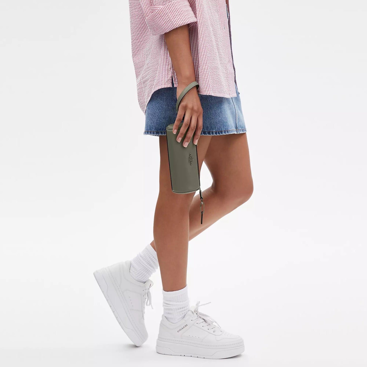 StrapStory - Wristlet 561