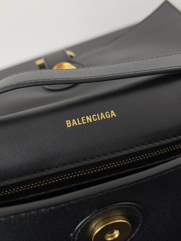 BLGA-Bags - Strap Story - 234