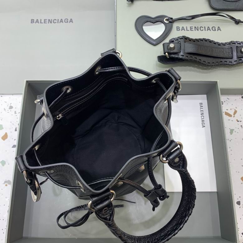 BLGA-Bags - Strap Story - 045