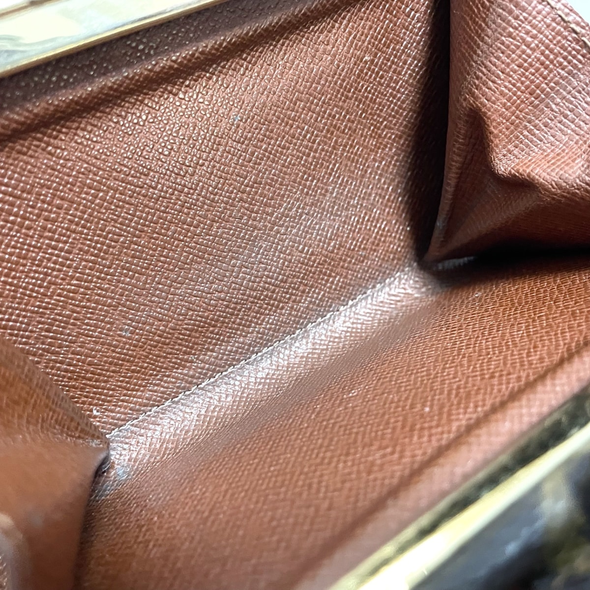 StrapStory - Wristlet 583
