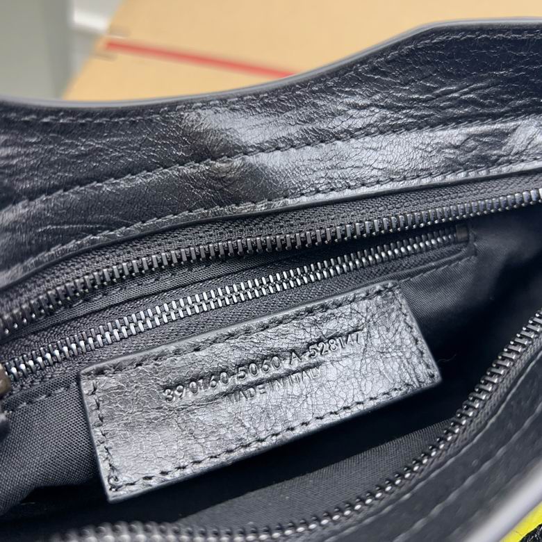 BLGA-Bags - Strap Story - 652