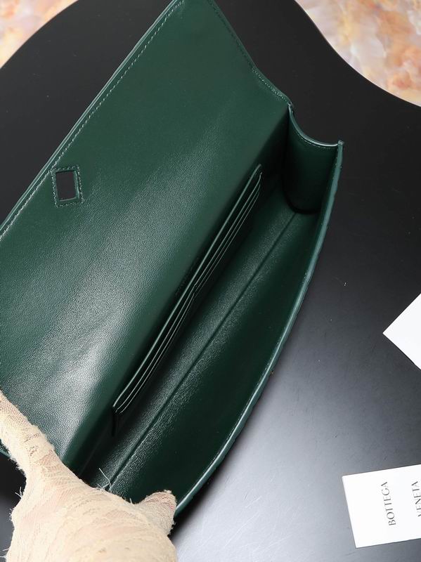 BTVA-Bags - Strap Story - 582