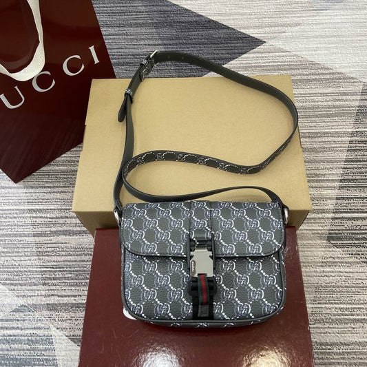 GGCC-Bags - Strap Story - 1090