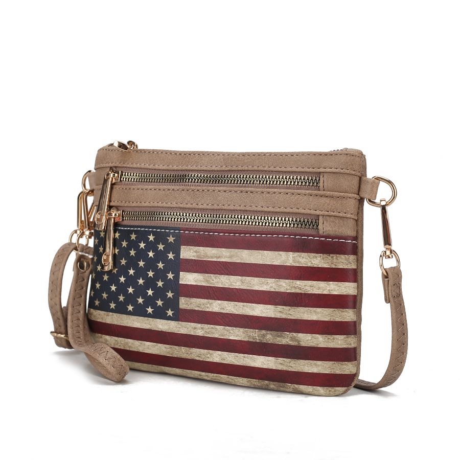 StrapStory - Wristlet 393