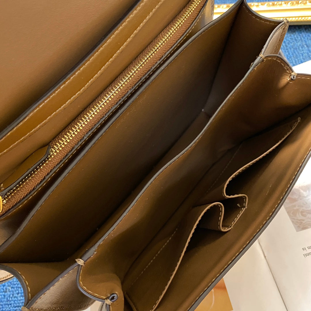 CLNE-Bags - Strap Story - 615