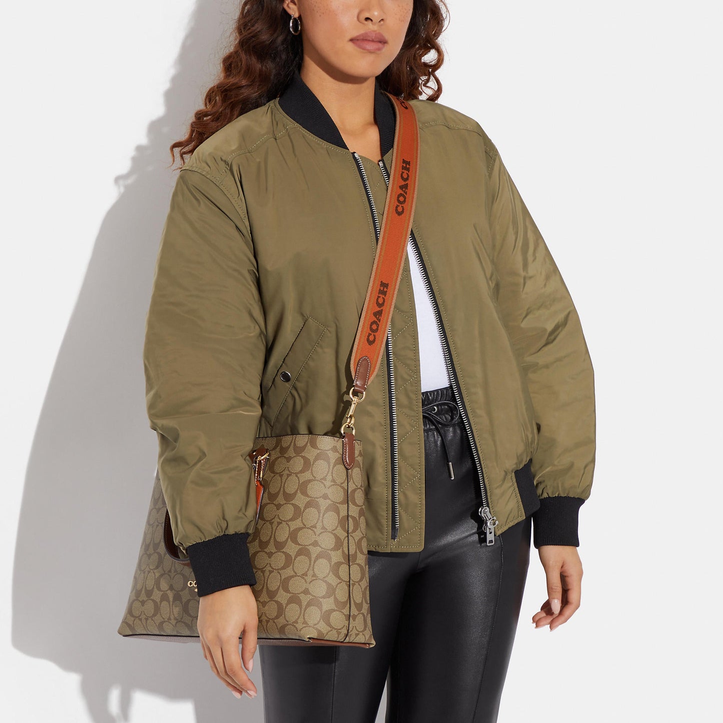 StrapStory - Tote Bag 1221