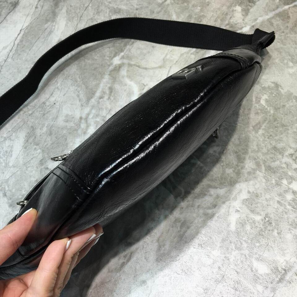 BLGA-Bags - Strap Story - 059