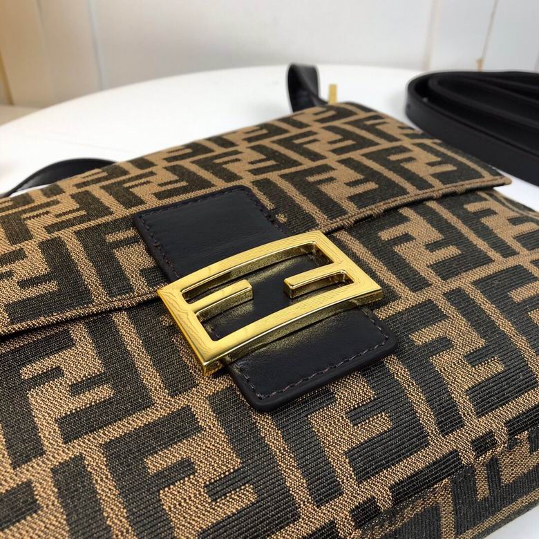 FDNI-Bags - Strap Story - 081