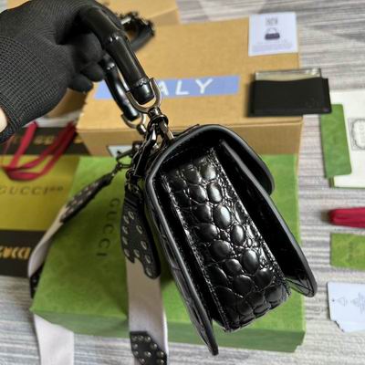 GGCC-Bags - Strap Story - 1056