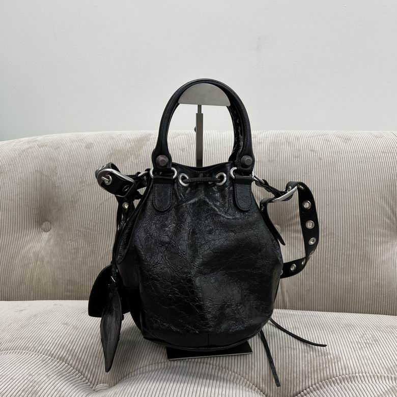 BLGA-Bags - Strap Story - 034