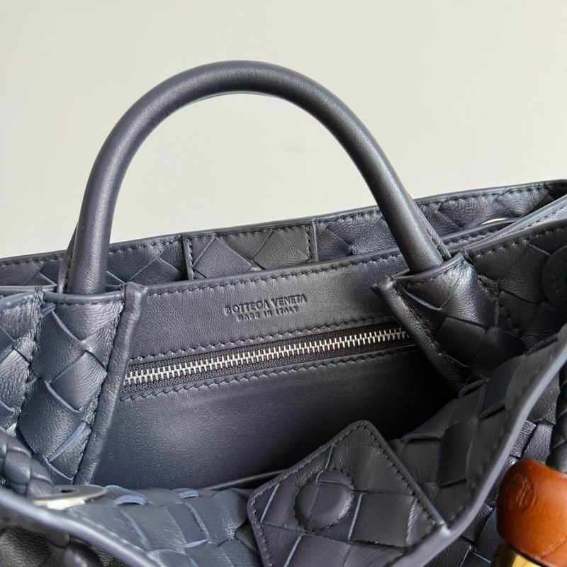 BTVA-Bags - Strap Story - 331
