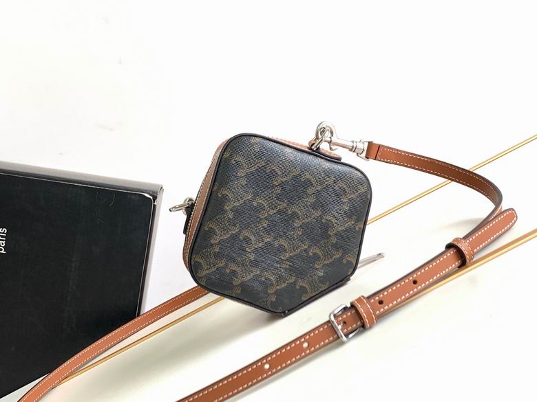 CLNE-Bags - Strap Story - 899