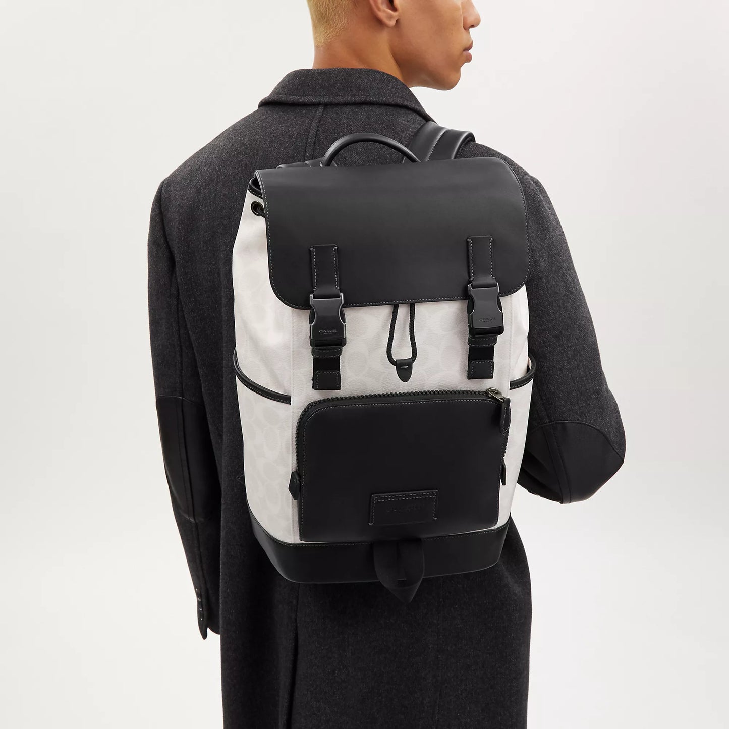 StrapStory - Backpack 1175