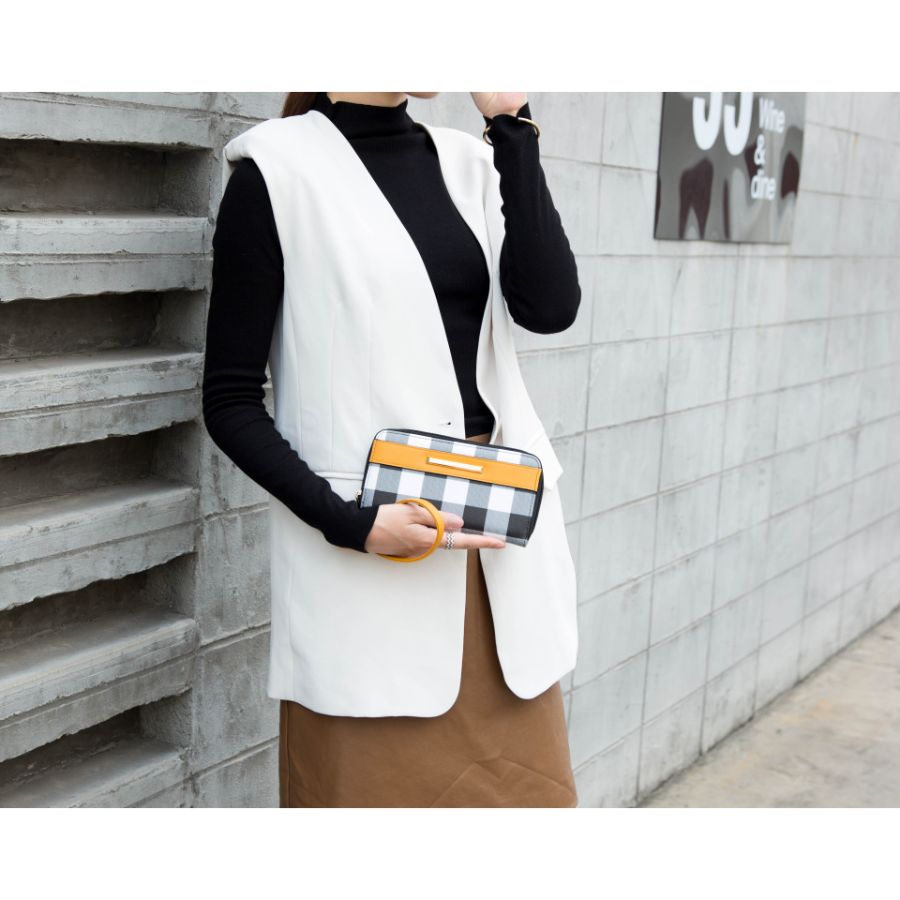 StrapStory - Tote Bag 911