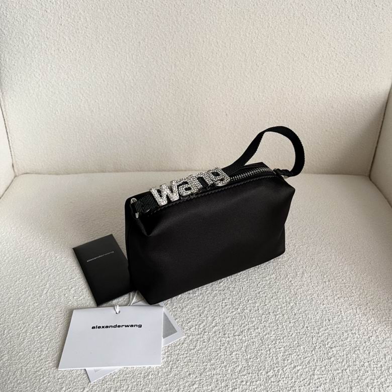 AXWG-Bag - Strap Story - 013
