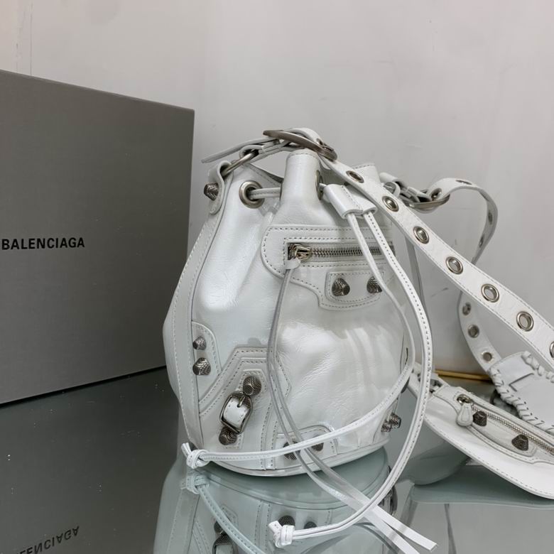 BLGA-Bags - Strap Story - 040