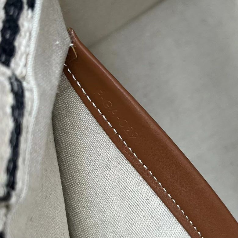 CLNE-Bags - Strap Story - 677