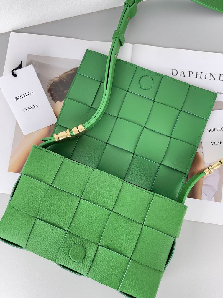 BTVA-Bags - Strap Story - 208