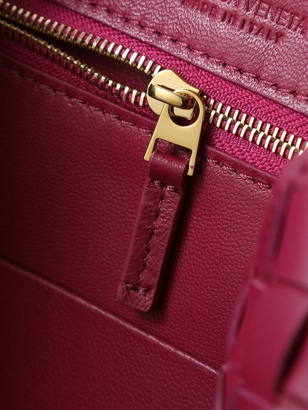 BTVA-Bags - Strap Story - 505