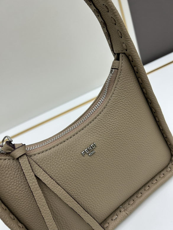 FDNI-Bags - Strap Story - 043