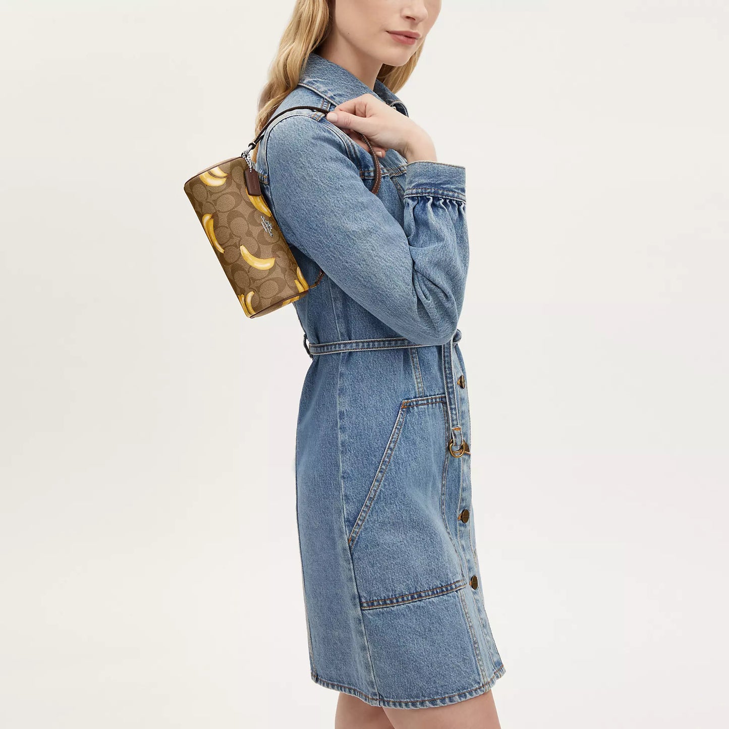 StrapStory - Wristlet 200