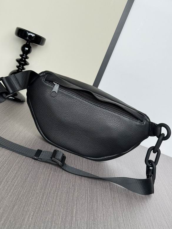AXWG-Bag - Strap Story - 010