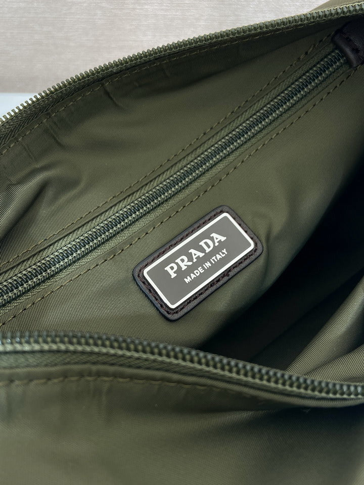 PRD-Bags - Strap Story - 1961