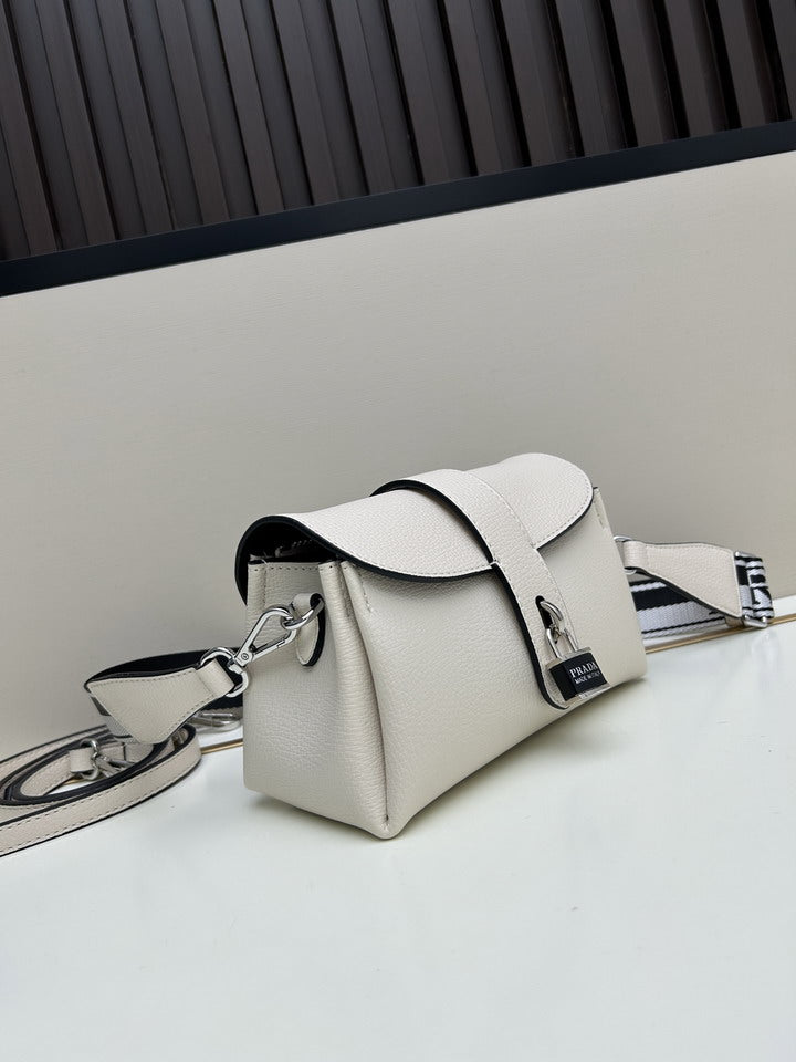 PRD-Bags - SheCary - 1811