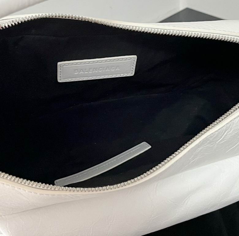 BLGA-Bags - Strap Story - 095