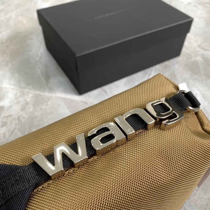 AXWG-Bag - Strap Story - 005