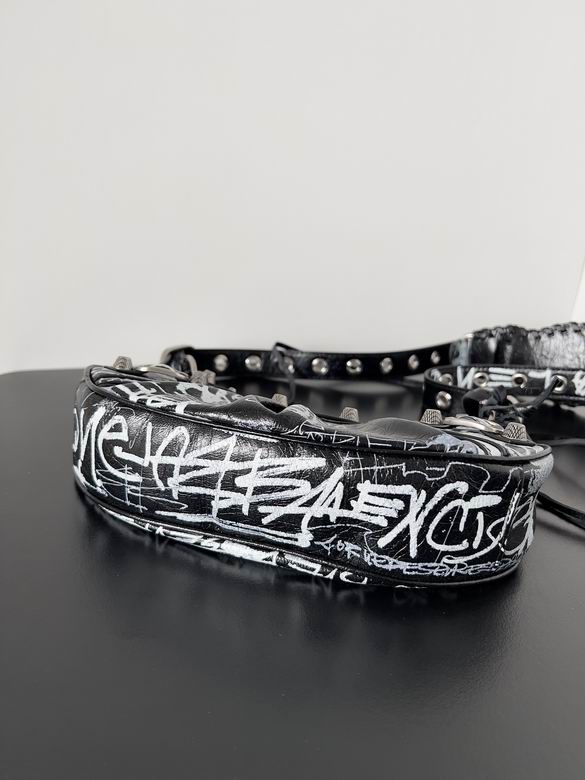 BLGA-Bags - Strap Story - 351