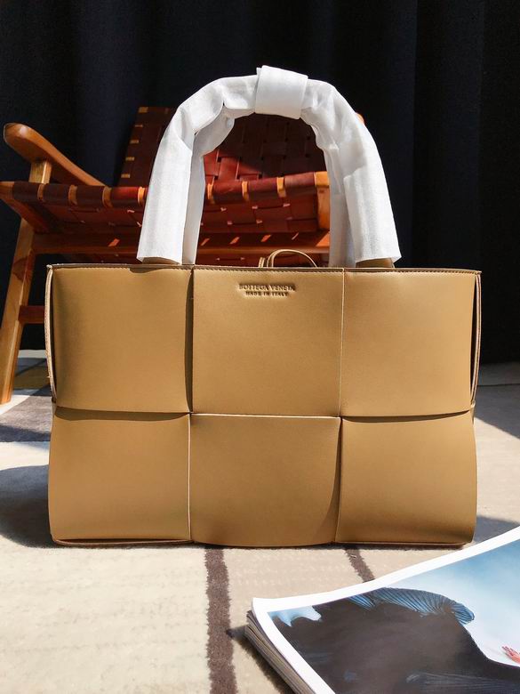 BTVA-Bags - Strap Story - 094