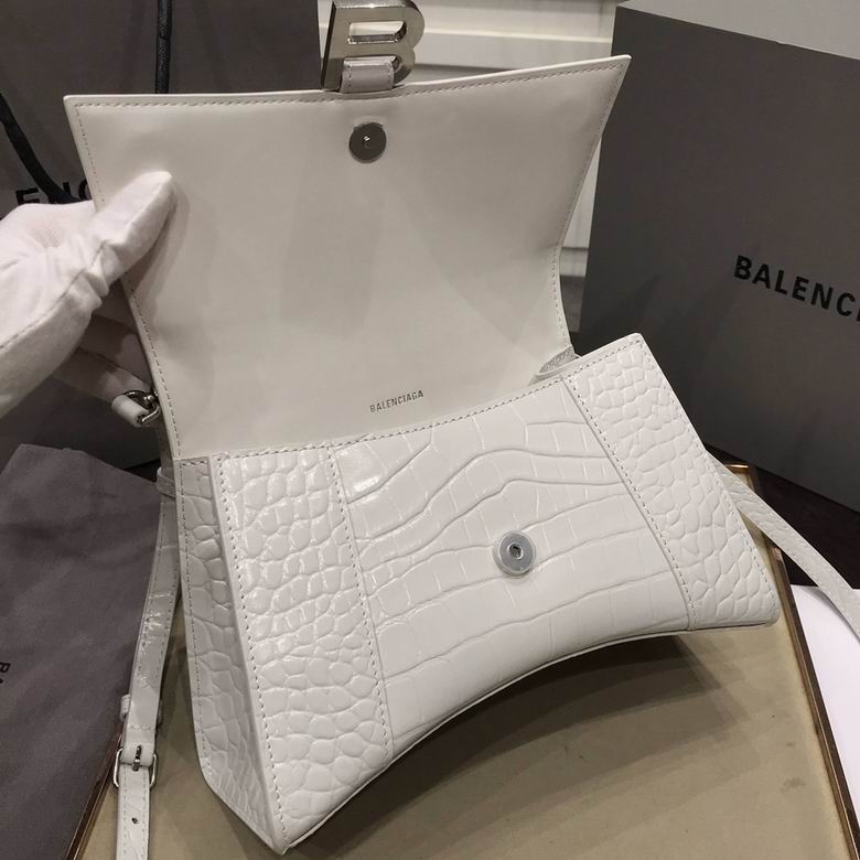 BLGA-Bags - Strap Story - 480
