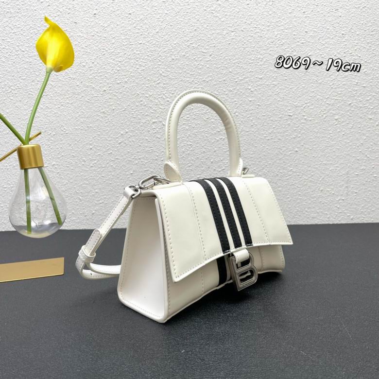 BLGA-Bags - Strap Story - 450