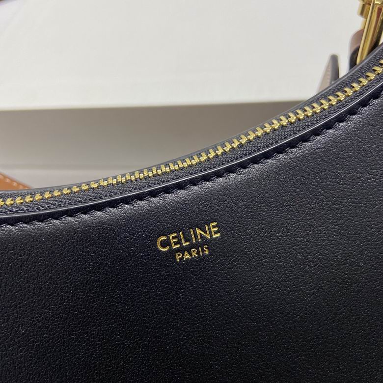 CLNE-Bags - Strap Story - 905
