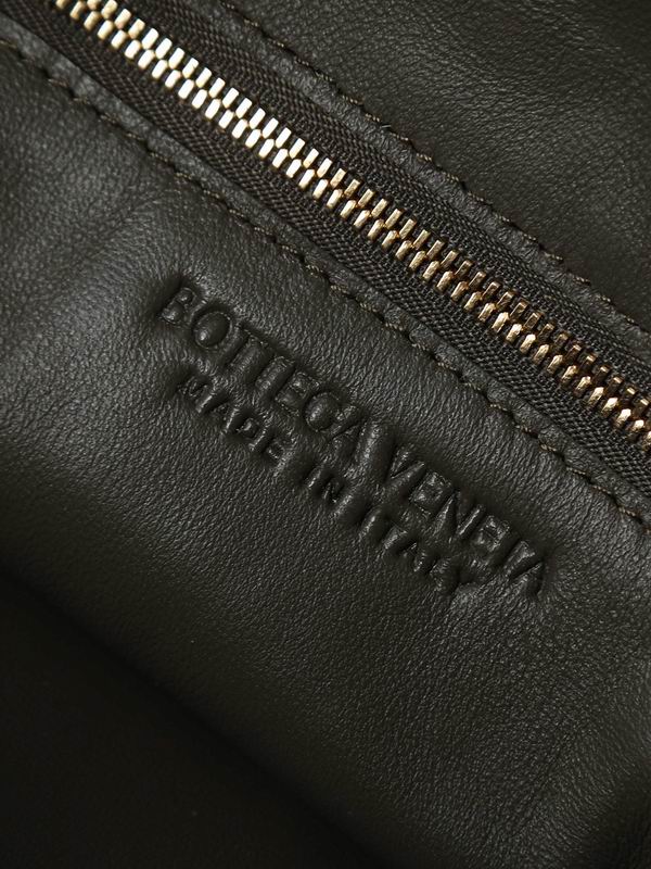 BTVA-Bags - Strap Story - 540