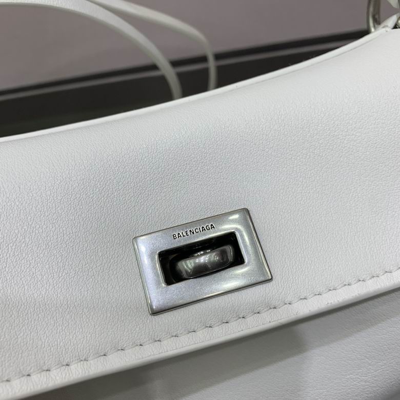 BLGA-Bags - Strap Story - 690