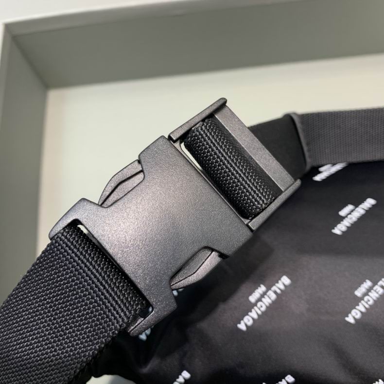 BLGA-Bags - Strap Story - 064