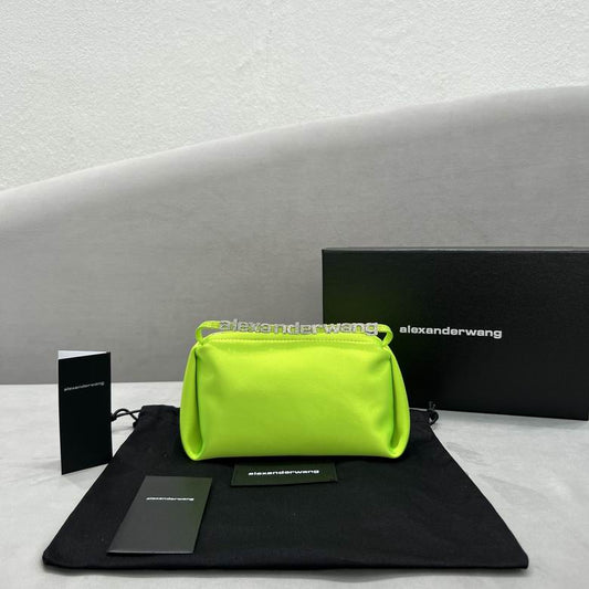 AXWG-Bag - Strap Story - 004