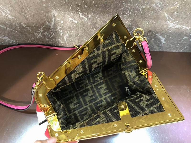 FDNI-Bags - Strap Story - 617