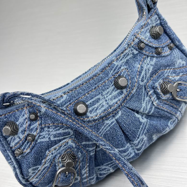 BLGA-Bags - Strap Story - 338