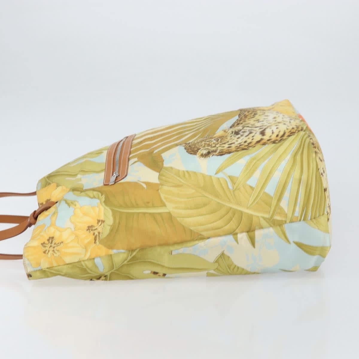 StrapStory - Tote Bag 3330